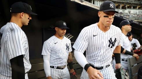 Aaron Judge y el dugout de New York Yankees