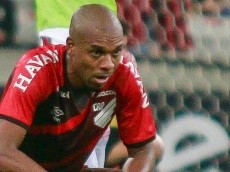 “Mas o Flamengo...”; Fernandinho não se cala sobre time de Dorival Júnior após ser eliminado