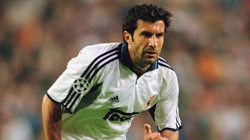 Luis Figo con la camiseta de Real Madrid.