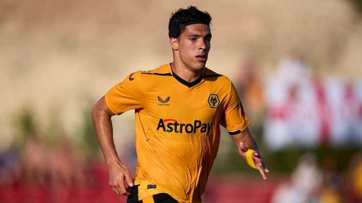 Raúl Jiménez inició bien la campaña | @Wolves