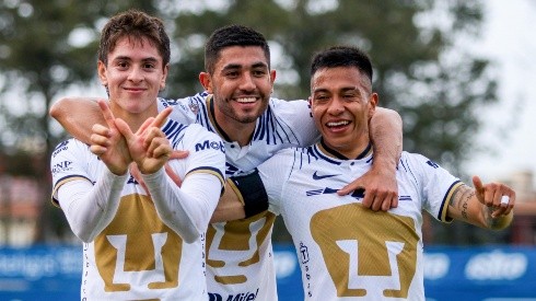 Festejo de gol en Pumas Tabasco.