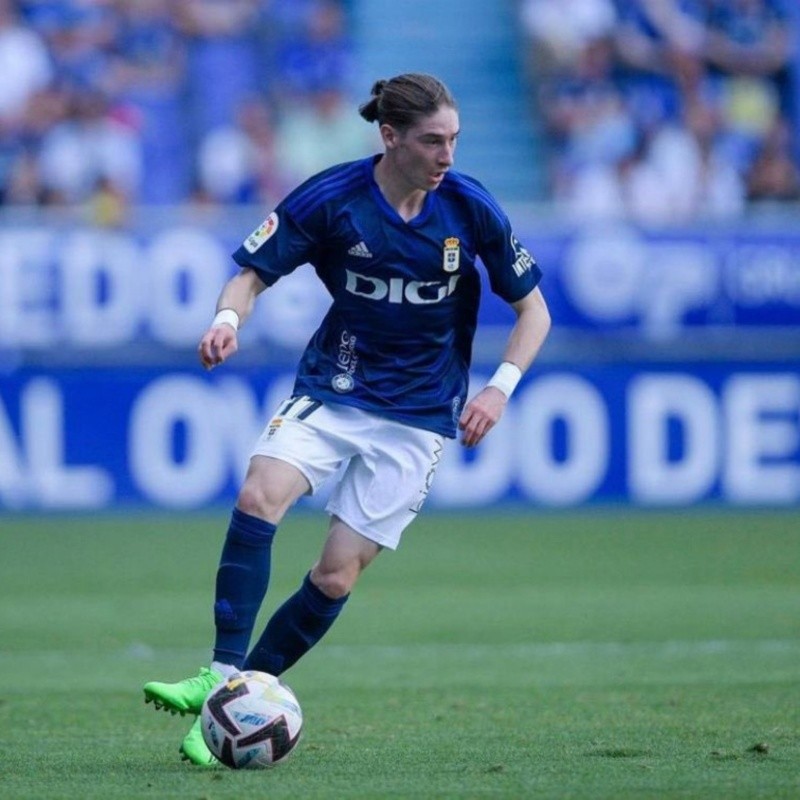 Entrenador del Real Oviedo llenó de elogios a Marcelo Flores