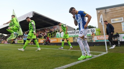 Enciso en su primer partido oficial con Brighton.