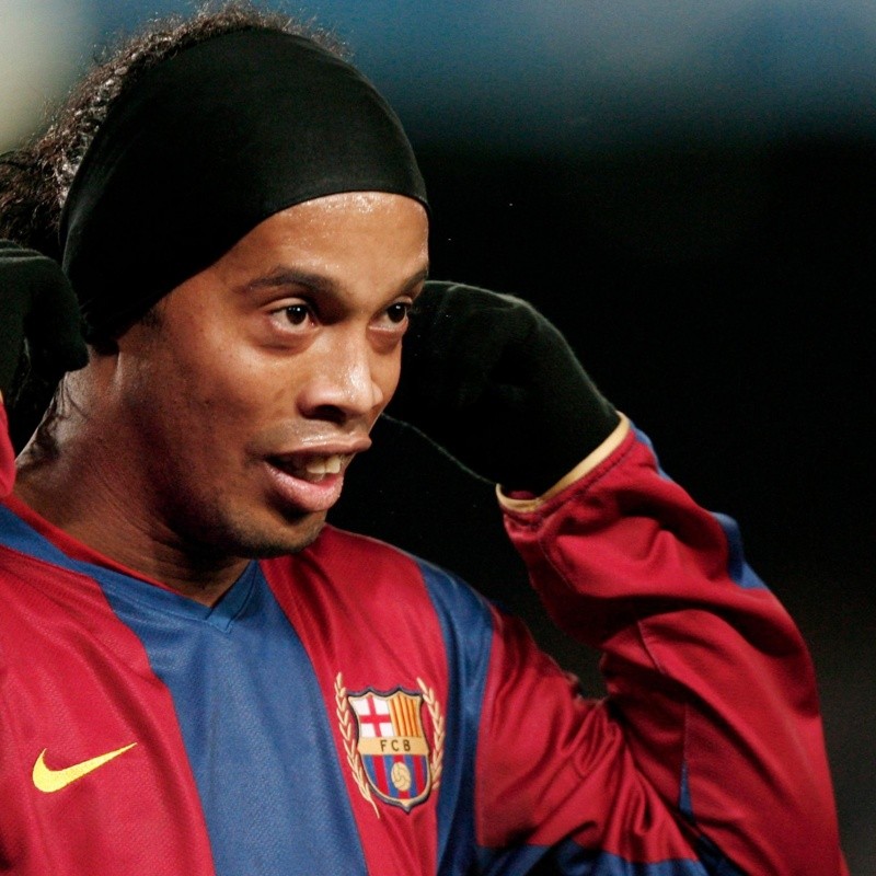 Longe do futebol, ex-parça de Ronaldinho no Barcelona abre o coração e faz forte desabafo