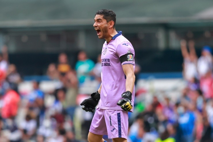 Chuy Corona Cruz Azul