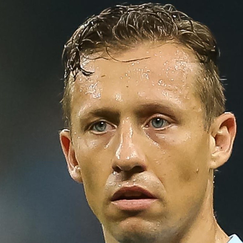 Lucas Leiva é sacado e Roger coloca Grêmio 'para cima' do Criciúma