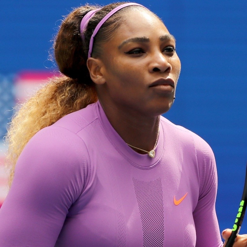 When did Serena Williams go pro?