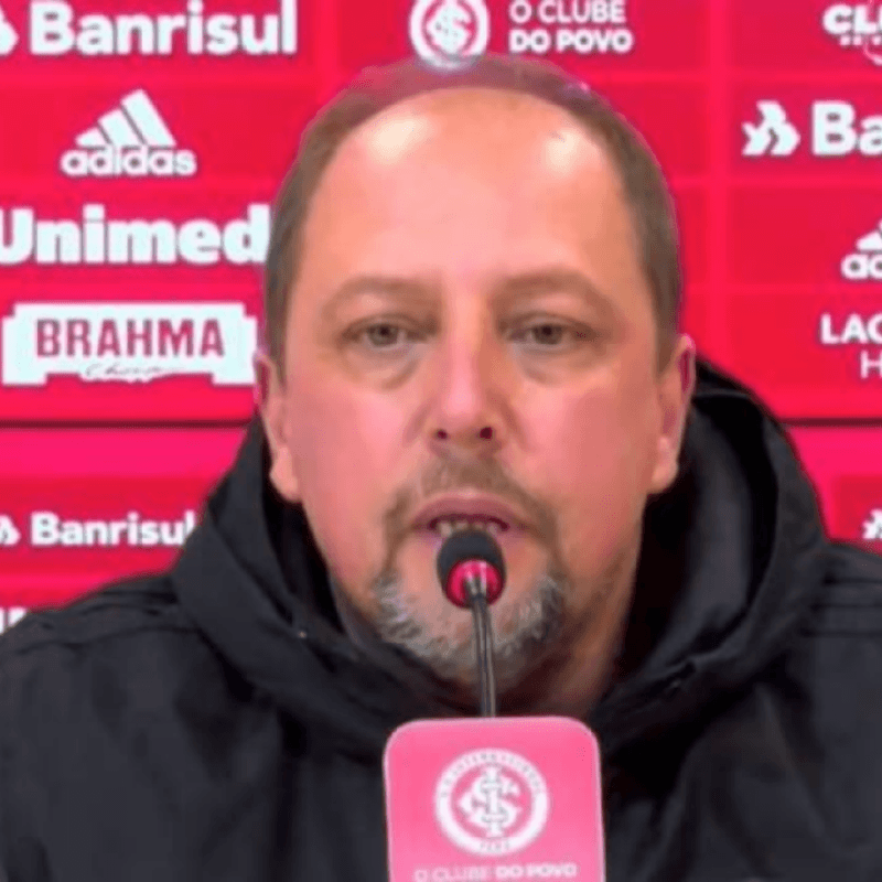 "Encaminhado..."; Barcellos 'entrega' bastidores do Internacional em renovação com jogador de R$ 23 milhões