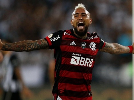 Vidal comienza a conquistar Brasil y se llena de flores por la prensa en triunfo de Flamengo