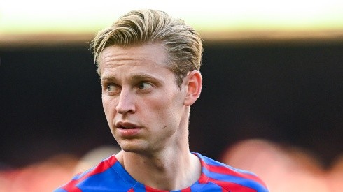 Frenkie de Jong could be living his last days as a Barcelona player.