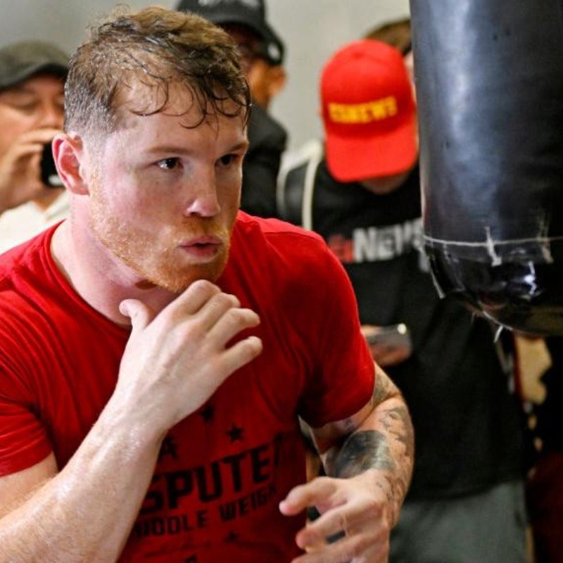 Canelo Álvarez le da malas noticias al Zurdo Ramírez y a los fanáticos mexicanos