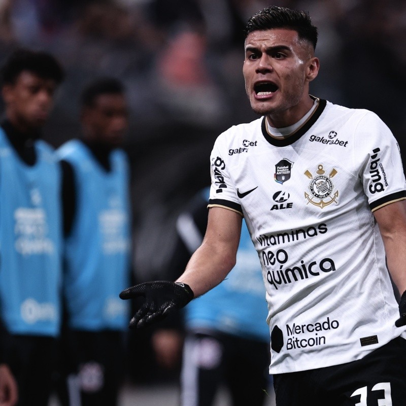 "Queria o..."; Web se divide ao saber quem deve pintar no Corinthians para jogar com Fausto Vera