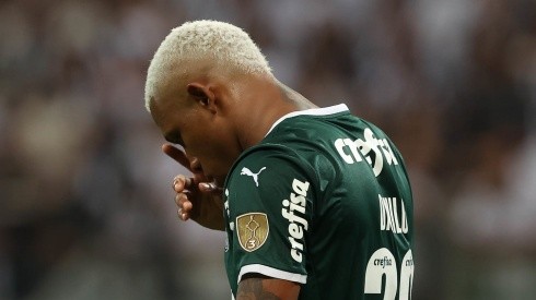 Foto: Cesar Greco - Danilo recebeu proposta de 20 milhões de libras do Arsenal, mas Palmeiras recusou