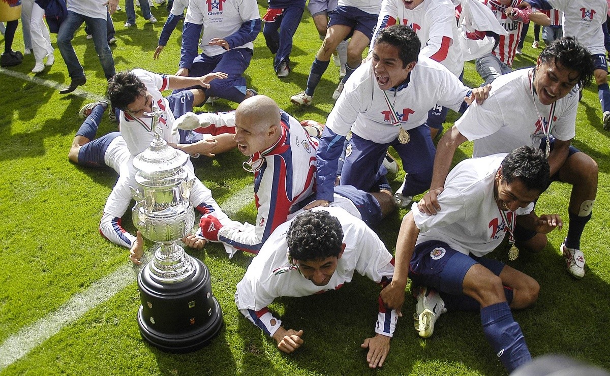 Golazo inolvidable del 'Bofo' Bautista! ¡Chivas es CAMPEÓN!, Final Toluca  vs Chivas - 2006