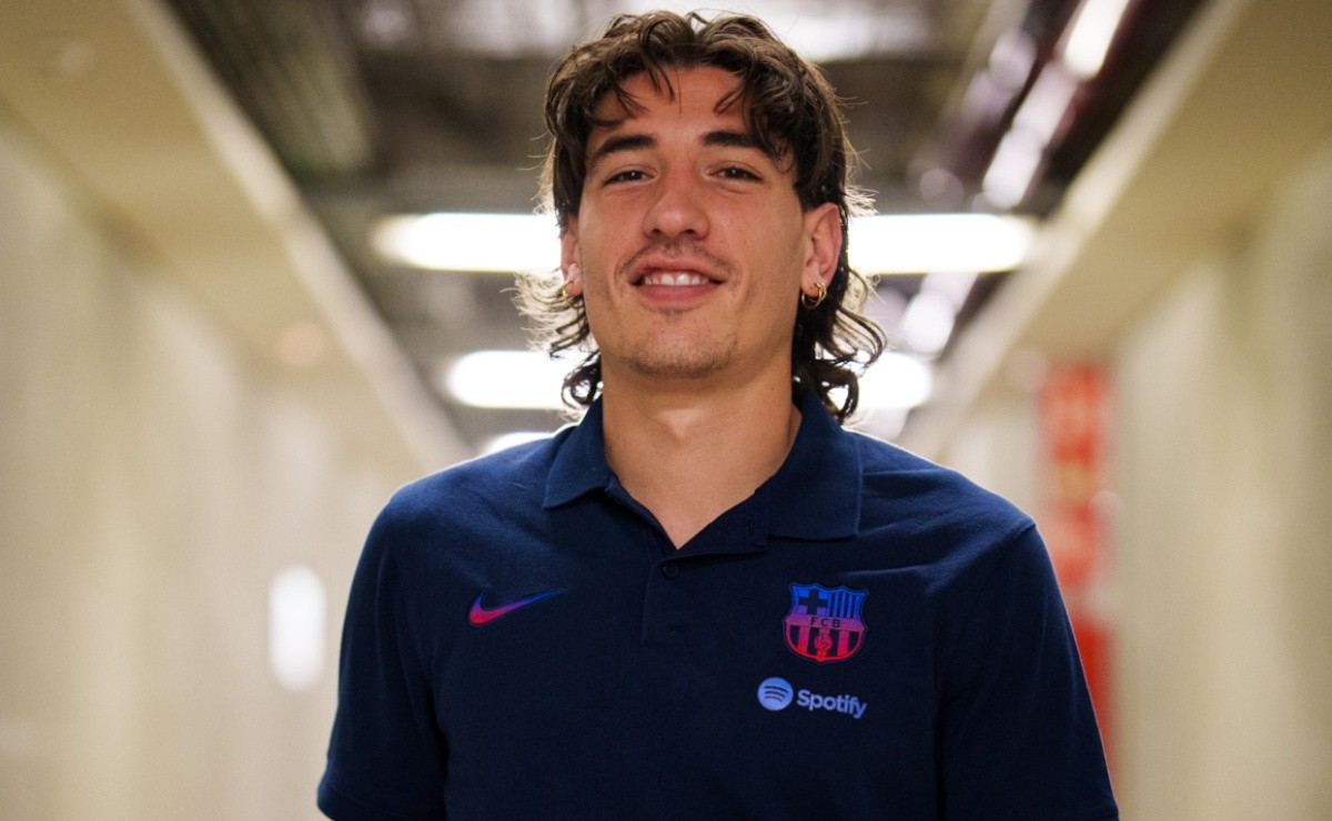 Hector Bellerin will sign for only one season with FC Barcelona