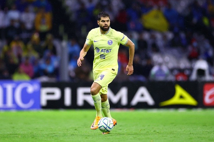 Néstor Araujo América