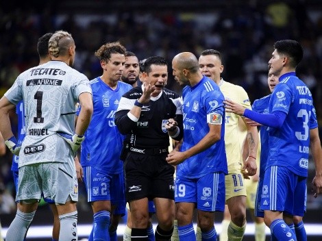 "De risa": Jugador de Tigres explota con el arbitraje por no expulsar a Alejandro Zendejas