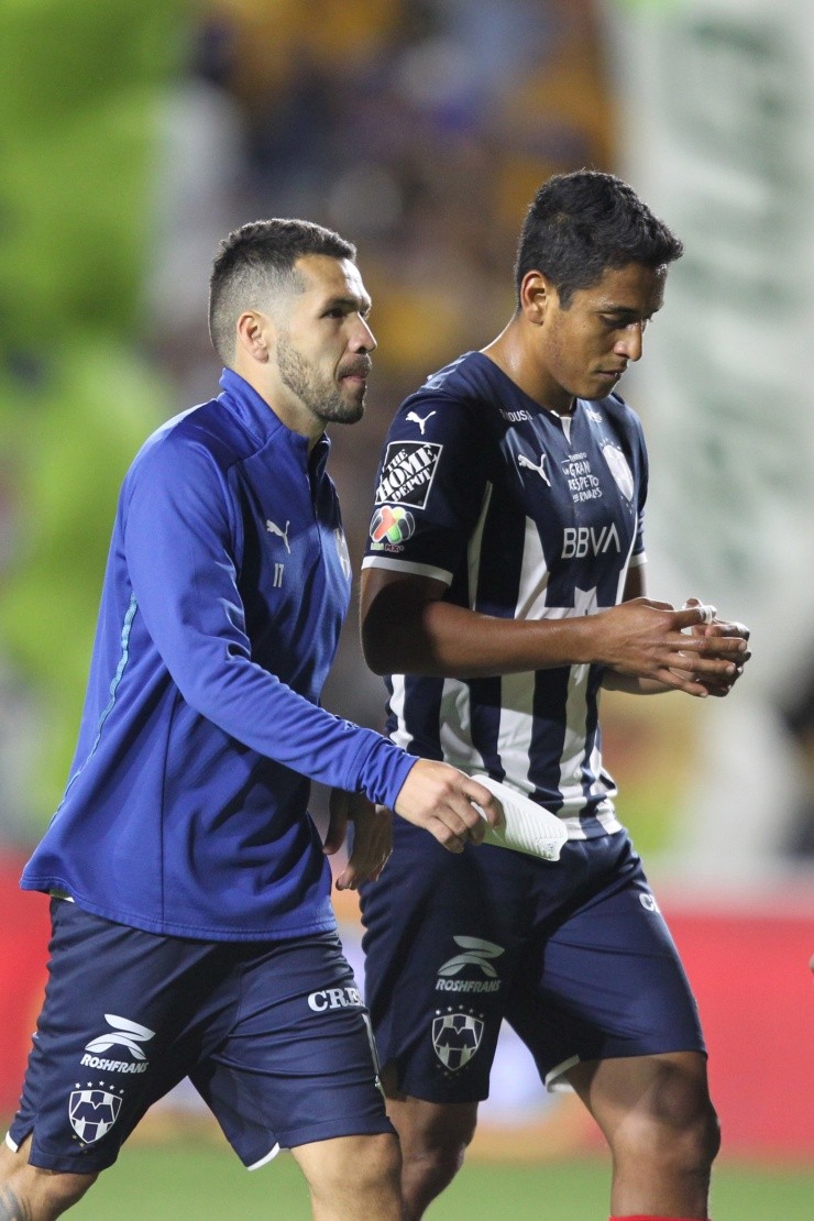 Ortiz y Romo reaparecerán en la medular del equipo. Créditos: Imago7