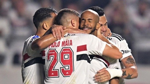 Sao Paulo celebra gol en Copa Sudamericana.