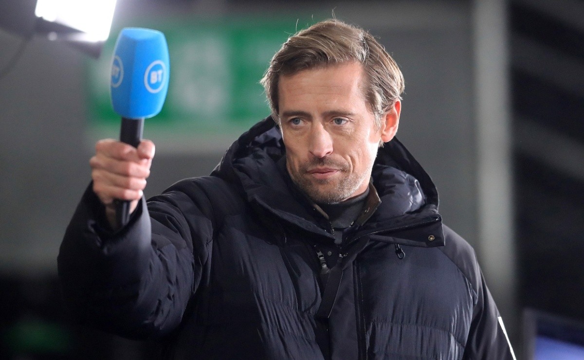 Premier League on X: Peter Crouch is introduced for his 143rd substitute  appearance, a new #PL record #BHASTK  / X