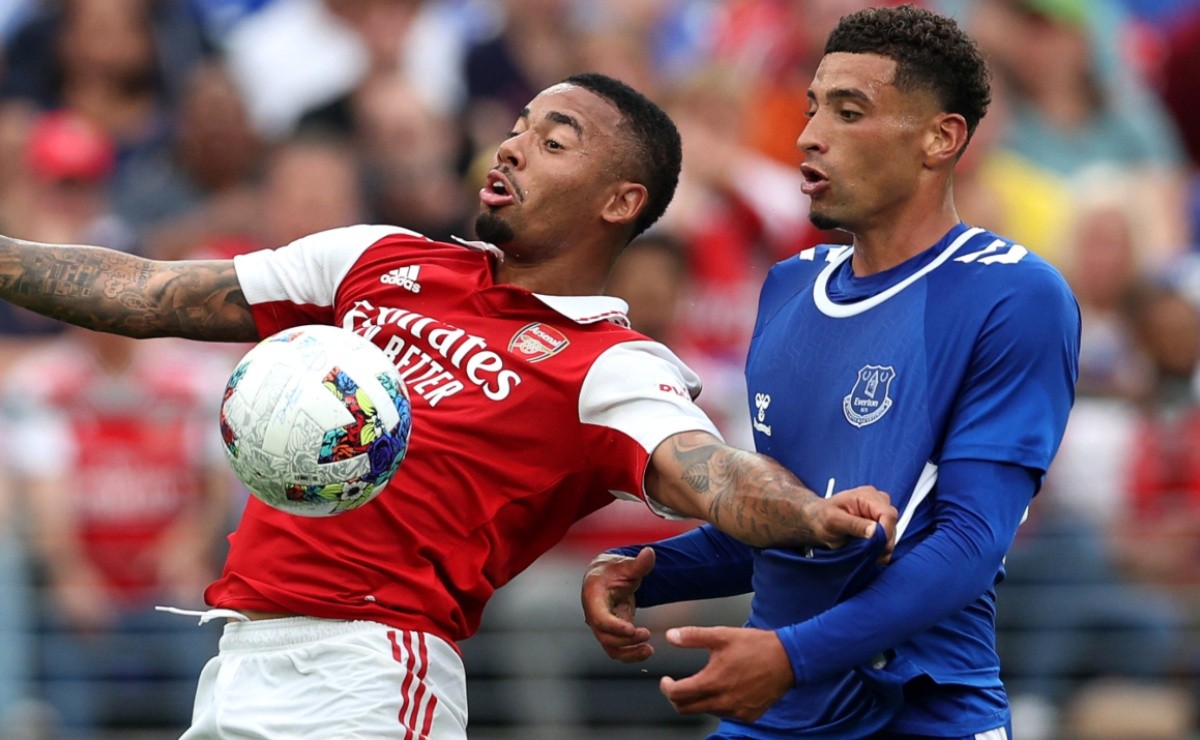 Arsenal vs Everton Why was the 2022-2023 Premier League game postponed?