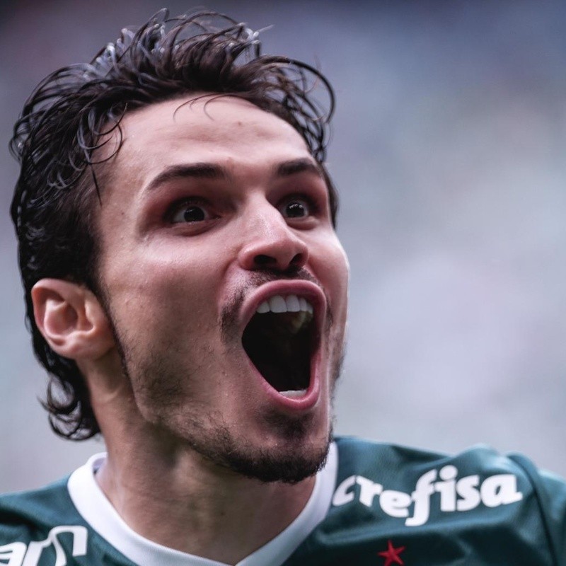 "Para brilhar com nossa camisa”; Palmeiras sinaliza sobre substituto de Veiga e torcida aprova muito