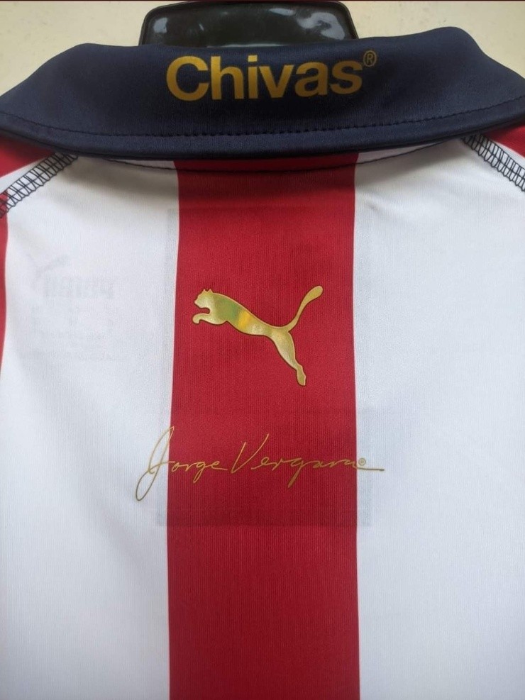 La posible nueva camiseta de Chivas | Twitter