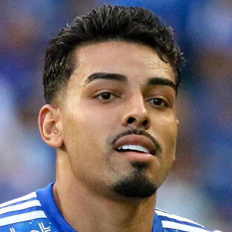 Situação de Matheus Bidu no Cruzeiro é revelada por Samuel Venâncio