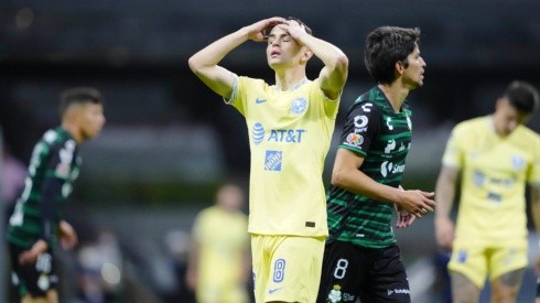 Fidalgo reconoció errores personales en el empate contra Santos.