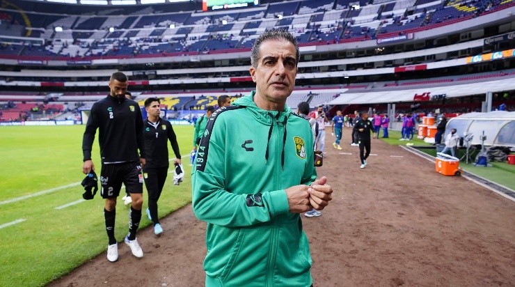 El vacío de la afición de Cruz Azul contra León. (Imago 7)