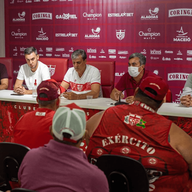 Torcida organizada do CRB é proibida de comparecer a jogos por 60 dias; entenda!