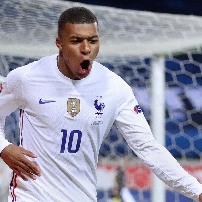 Sigue la polémica: Mbappé faltará a la sesión de fotos de la selección francesa