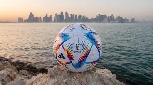 La pelota oficial de Qatar 2022 en Doha