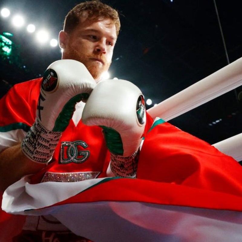 Canelo Álvarez sorprende con un lujoso diseño que le hicieron a las botas que usó contra Golovkin