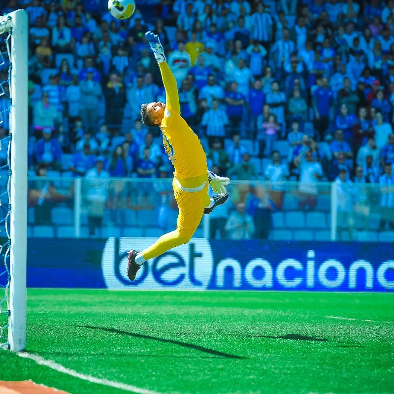 Glédson 'dá receita' para Avaí vencer o São Paulo em duelo decisivo contra o Z-4