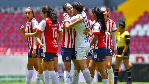 Chivas Femenil califica a la Liguilla y sin jugar