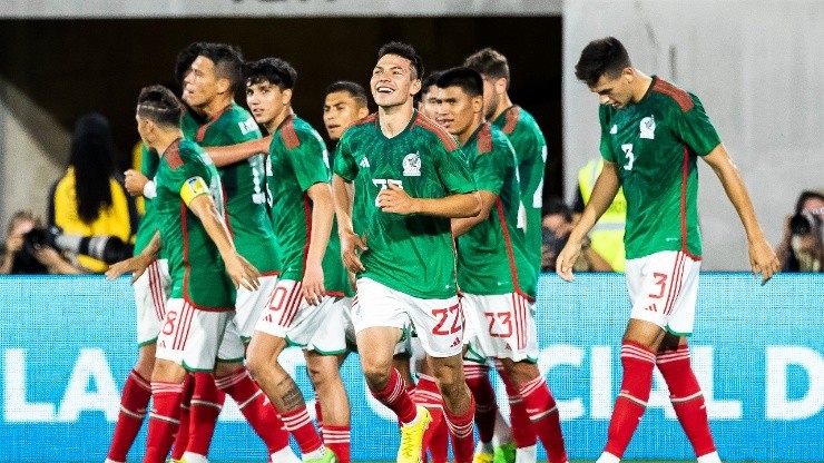 Chucky Lozano podría repetir como titular | Imago 7