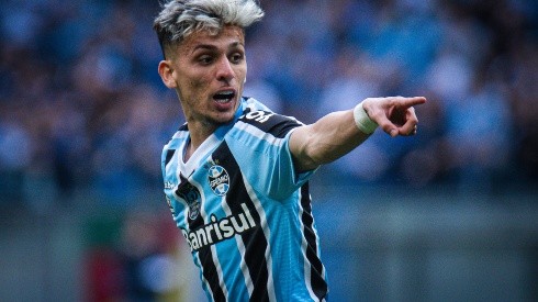 Biel estava emprestado ao Grêmio - Foto: Maxi Franzoi/AGIF
