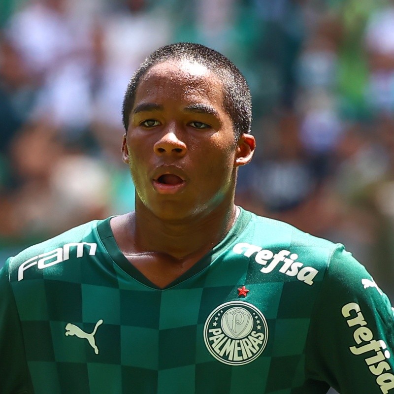 Promessa da base, Estêvão assina primeiro contrato profissional com o  Palmeiras 