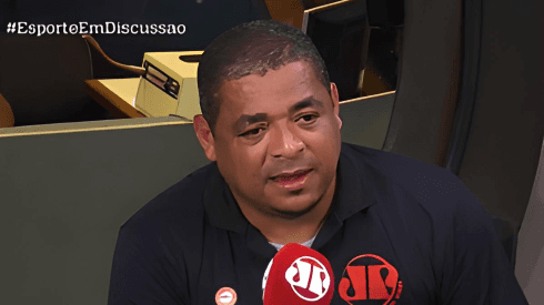 Vampeta elogiou meia do Corinthians (Foto: Reprodução/Youtube)