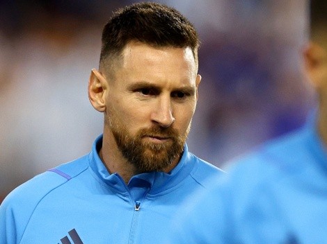 What kind of deal did PSG offer Lionel Messi to renew his contract amid Barcelona return links?