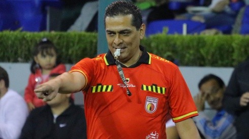 Felipe Ramos Rizo advirtió que las Águilas fueron perjudicadas en el Clásico Nacional Femenil.