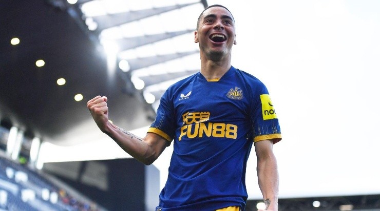 Miguel Almirón (Photo by Tom Dulat/Getty Images)