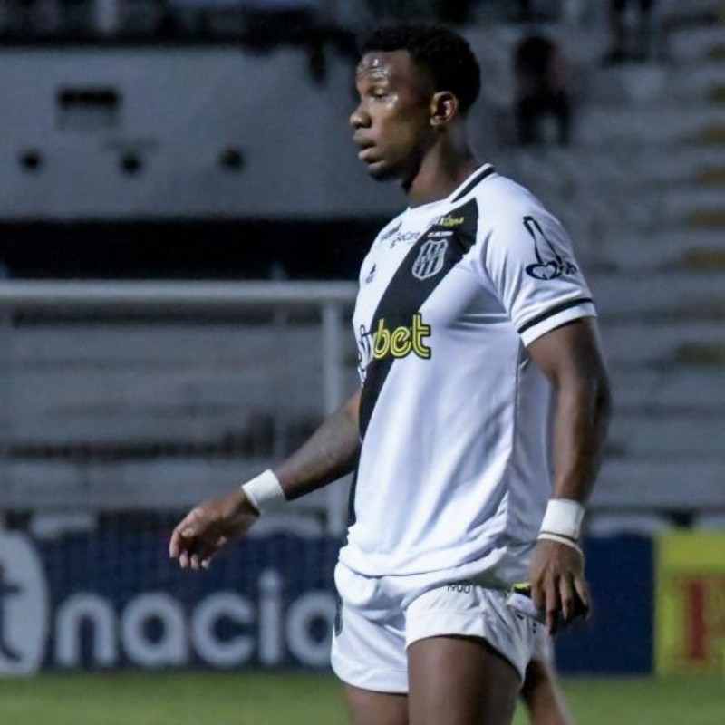 Hélio mantém Ribamar no time e conta com retorno de titular para montar escalação da Ponte Preta