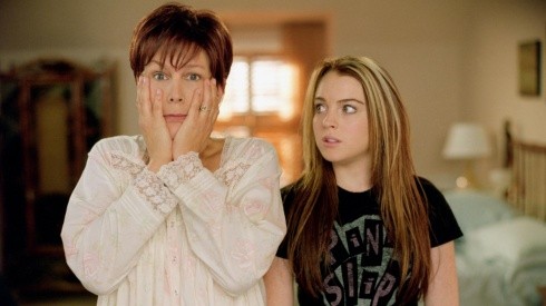 Jamie Lee Curtis y Lindsay Lohan protagonizan Freaky Friday.