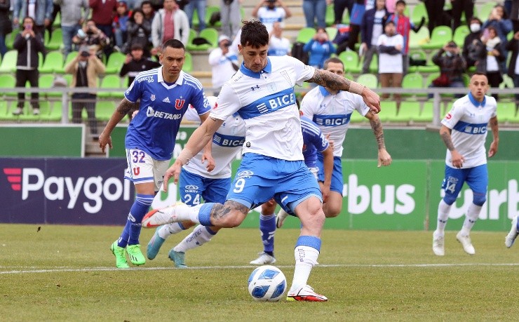 Zampedri adelantó a la UC en dicho encuentro | Foto: Agencia Uno 