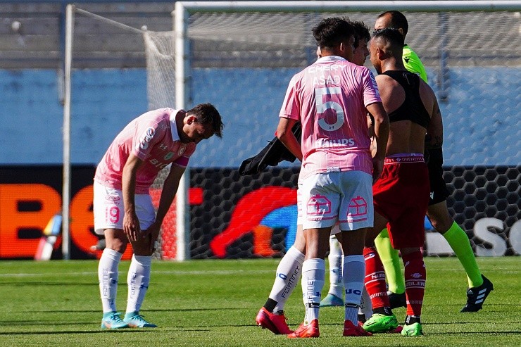 La UC no pudo mantener su victoria ante Ñublense | Foto: Agencia Uno 