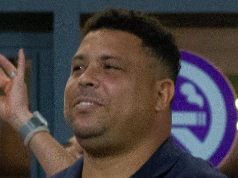 Torcida do Cruzeiro cobra Ronaldo por contratação de artilheiro de R$ 4 milhões