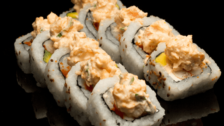 Los rollos de sushi son uno de los platillos más pedidos en todo el mundo.