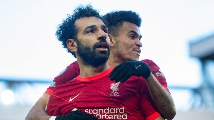 Revelan la estrepitosa diferencia en el salario de Luis Díaz y Mohamed Salah